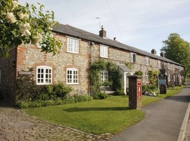 Lewknor High Street by Bill Nicholls